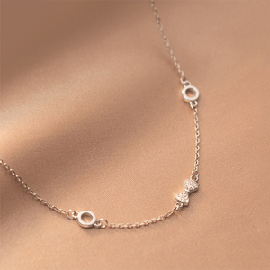 Bracelet chaîne en zircon avec nœud papillon
