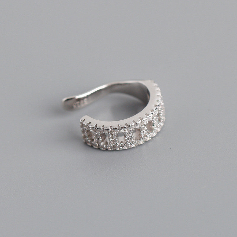 Fine U-shaped Ear Bone Clips