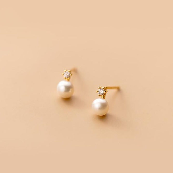 Cute Pearl Earrings